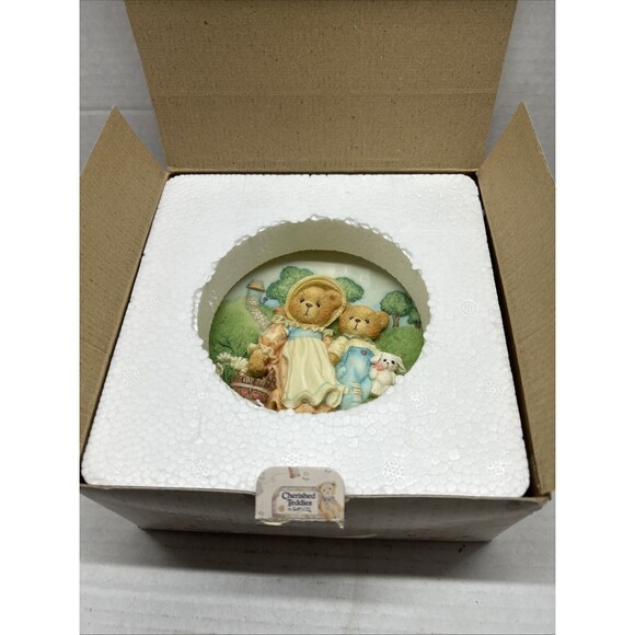 Cherished Teddies Jack And Jill Nursery Rhyme 3D Plate #114901-1994 - Picture 7 of 9
